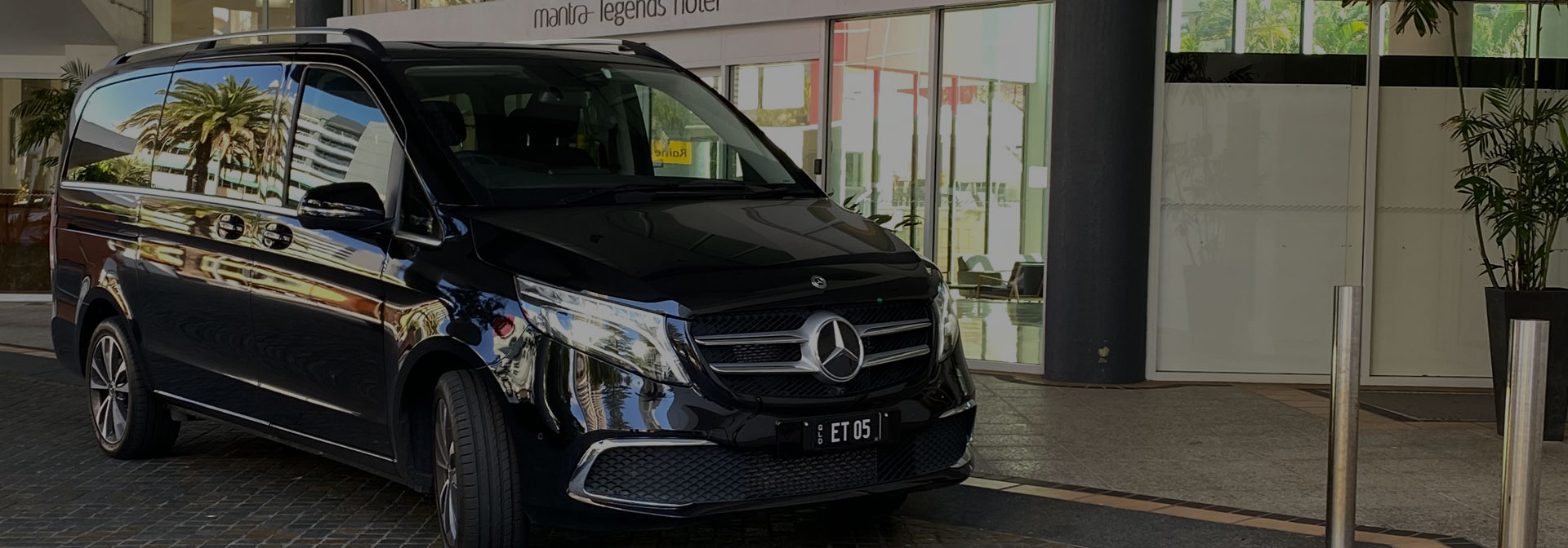 Private driver chauffeur service to Byron Bay Mercedes from Gold Coast or Brisbane